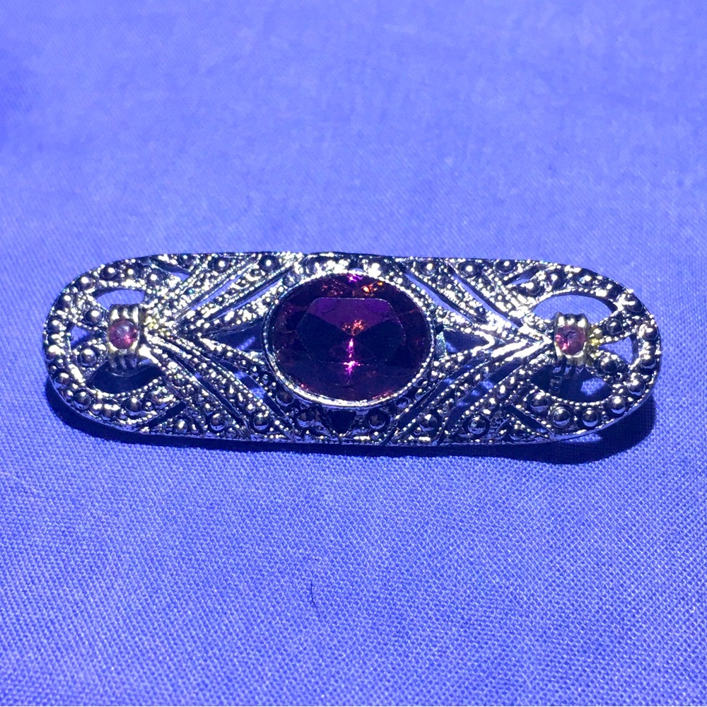 Vintage Antiqued Silver Tone Filigree 3 Amethyst Rhinestone Brooch Pin/26